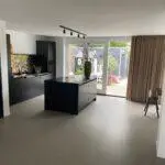 Aanbouw woning binnen